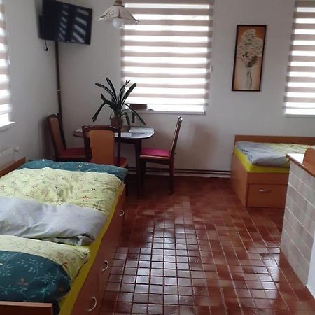 Apartman Ema Sloup  Ngoại thất bức ảnh